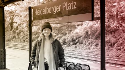 Die Schauspielerin Karoline Herfurth im Ringbahnpodcast „Eine Runde Berlin“