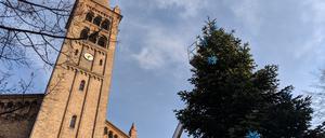 Rund um die Peter-und-Paul-Kirche wird der Weihnachtsmarkt ab 2025 stattfinden.