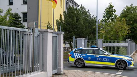 Nach Angaben der Ermittler wollte der Mann Bundeswehr-Soldaten mit Macheten angreifen und töten. (Archivbild)