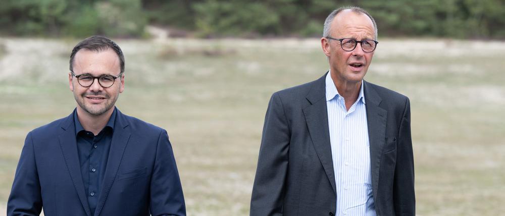 Die Aussichten für den Brandenburger CDU-Spitzenkandidaten Jan Redmann sind Umfragen zufolge schlecht - Kanzlerkandidat Friedrich Merz hat kein Interesse, mit einer Wahlschlappe in Verbindung gebracht zu werden.