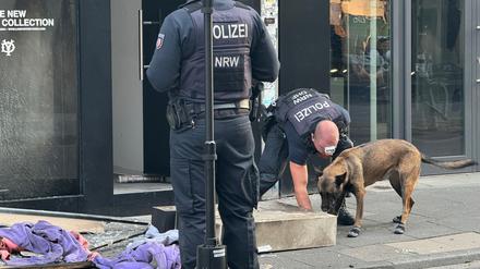 Spurensicherung nach einer Explosion in Köln.