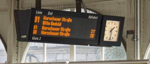 Nach Verlängerung der Taktzeiten gibt es massive Probleme bei der U-Bahn.
