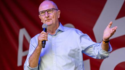 Die SPD von Ministerpräsident Woidke liegt in einer neuen Umfrage einen Punkt hinter der AfD. 