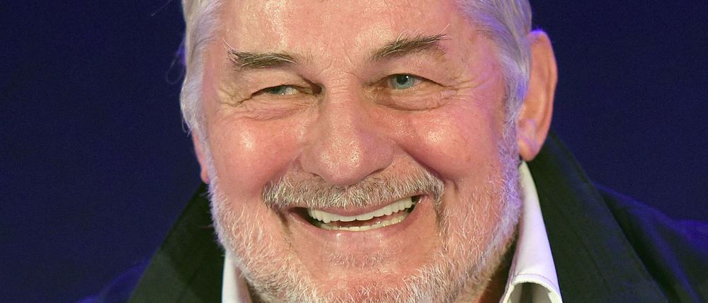 Der Schauspieler Heinz Hönig spricht am 25.04.2016 in Köln (Nordrhein-Westfalen) bei einer Pressekonferenz zur Vorstellung des Tabaluga-Bühnenprogramms „Es lebe die Freundschaft“.