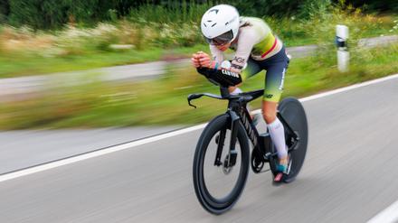 Triathletin Laura Philipp setzt in Nizza vor allem auf ihre Radstärke.