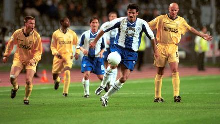 Ali Daei erzielte gegen den FC Chelsea beide Tore für Hertha.
