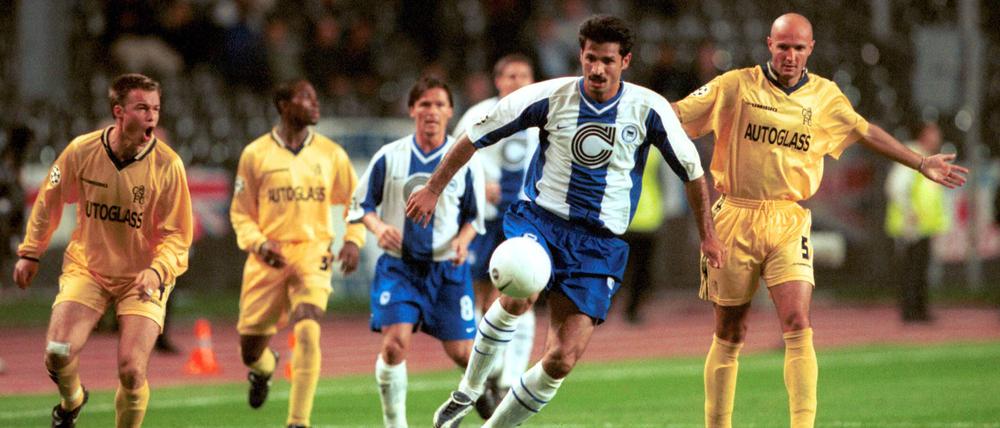 Ali Daei erzielte gegen den FC Chelsea beide Tore für Hertha.