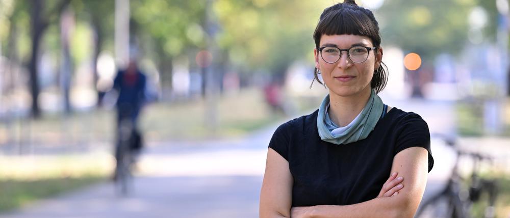 Potsdamerin Kerstin Lopau verklagt die Bundesregierung in Karlsruhe.
