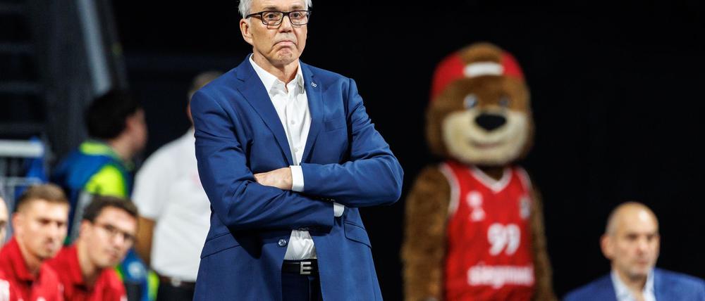 Gordon Herbert hat sein erstes Pflichtspiel als Bayern-Trainer gewonnen.