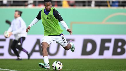 Youssoufa Moukoko hat beim 8:0 von OGC Nizza gegen AS St.-Étienne zwei Treffer erzielt.