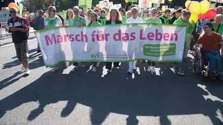 Bei dem „Marsch für das Leben“ forderten Teilnehmer ein Verbot von Schwangerschaftsabbrüchen. 