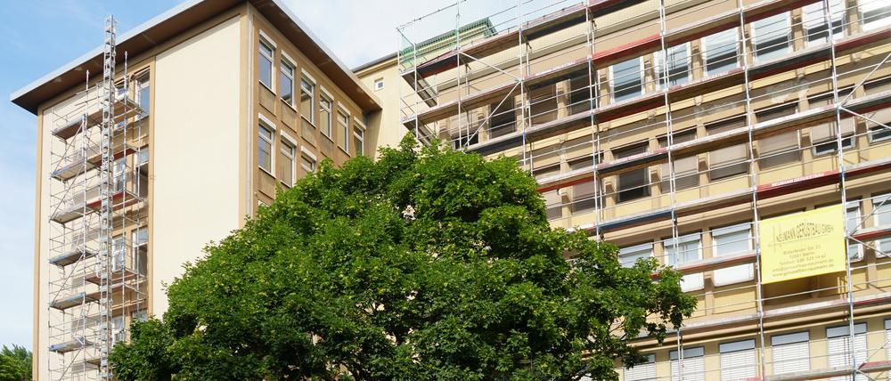 Das Atelierhaus „Sigmaringer1“ wird künftig für Büros der Bezirksamts Charlottenburg-Wilmersdorf genutzt.