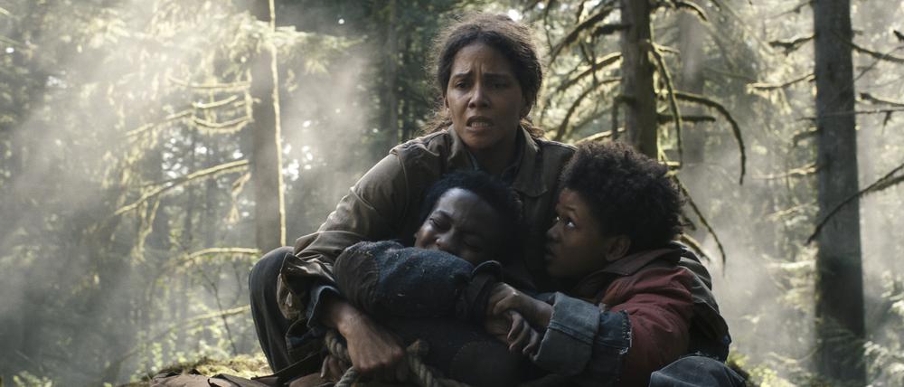 Anthony B. Jenkins as Samuel, Halle Berry as Momma and Percy Daggs IV as Nolan in Never Let Go. Photo Credit: Courtesy of Lionsgate Never Let Go