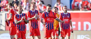 Der 1. FC Heidenheim verdient in der Conference League mindestens 3,05 Millionen Euro.