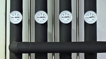 Das Heizen mit einer Wärmepumpe ist der Beratung zufolge schon heute günstiger als das Heizen mit fossilen Energieträgern wie Öl oder Gas.