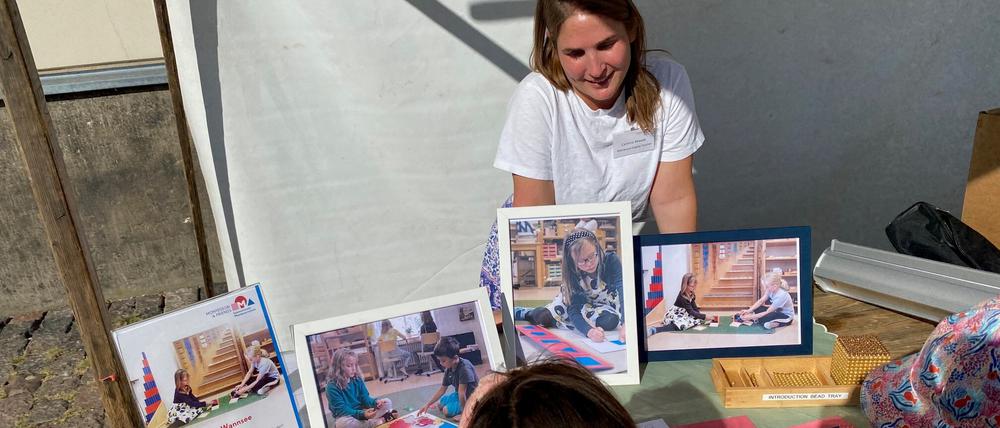 Der Stand der Montessori-Schule beim Tag der Freien Schulen 2024.