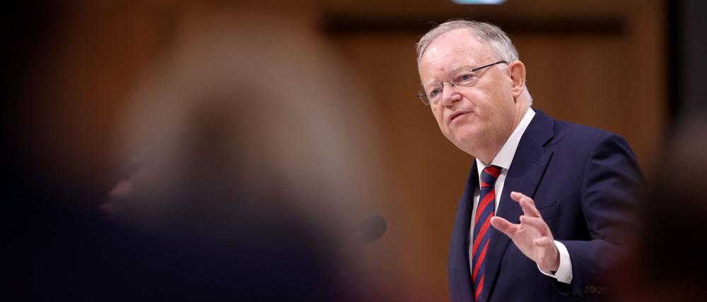 Niedersachsens Ministerpräsident Stephan Weil (SPD) gab am Mittwoch eine Regierungserklärung ab.