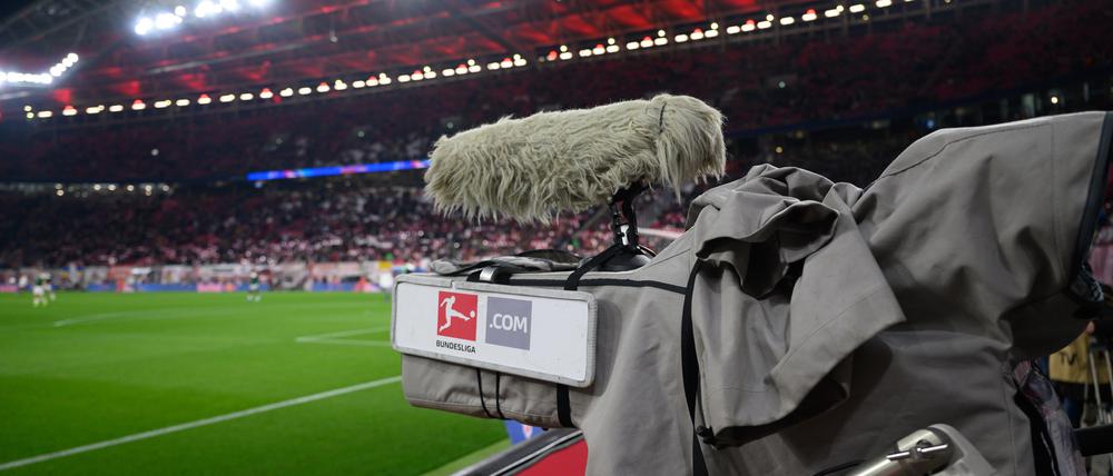 Die DFL akzeptiert das Urteil im Streit mit Sender DAZN um TV-Rechte.
