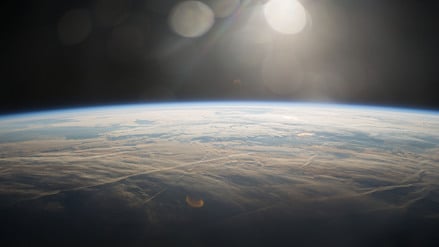 2025 war das drittwärmste Jahr seit Beginn der Aufzeichnungen – nur minimal kühler als 2023 und 2024, dem bisherigen Rekordjahr. Damit setzt sich ein alarmierender Trend fort: Die vergangenen elf Jahre waren die elf wärmsten seit Messbeginn.