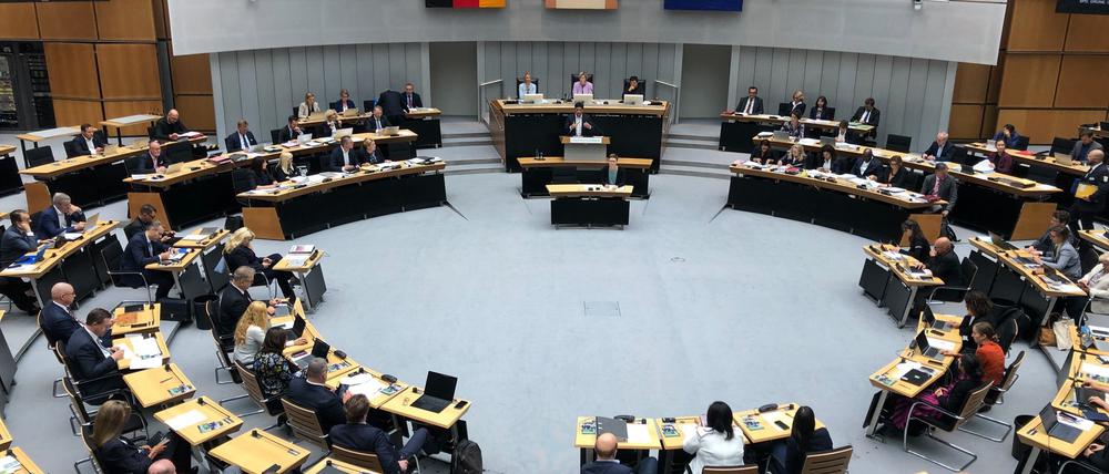Verdi und GEW fordern schon länger verbindliche Regelungen zur Entlastung der Beschäftigten an den städtischen Kitas. (Archivbild)