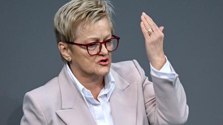 „Da wundere ich mich nicht drüber und da weine ich jetzt auch nicht“, sagt Renate Künast über den Rücktritt des Vorstands der Grünen Jugend.
