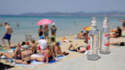 Am Ballermann wird es am Strand nicht nur wegen der steigenden Besucherzahlen immer enger. (Archivbild)