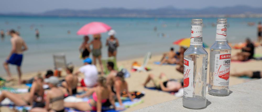 Am Ballermann wird es am Strand nicht nur wegen der steigenden Besucherzahlen immer enger. (Archivbild)