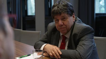 Falschspieler von der AfD: Als „Hans Kappelt“ wollte dieser Mann Mitglied vom Bündnis Sahra Wagenknecht werden.