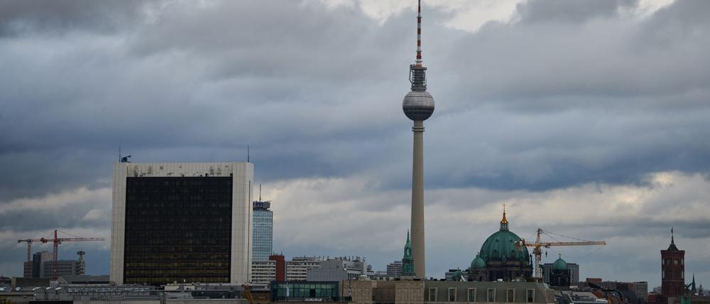 Heitere und wolkige Abschnitte wechseln sich in Berlin und Brandenburg ab. (Archivbild)