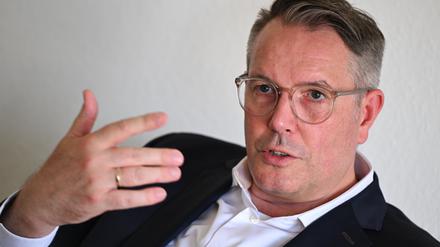 Alexander Schweitzer (SPD), Ministerpräsident von Rheinland-Pfalz, hat in Sachen Rundfunkpolitik die Federführung für die 16 Bundesländer.
