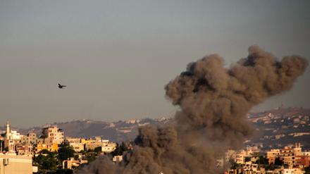 Israel verstärkt seit Tagen seine Angriffe auf die Hisbollah im Libanon. 