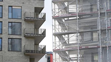 Klimafreundlich und gleichzeitig günstig zu bauen, ist schwierig. (Archivbild)