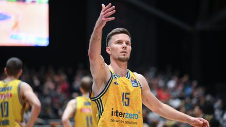 Martin Hermannsson erzielte die ersten neun Punkte für Alba am Samstag gegen Oldenburg.