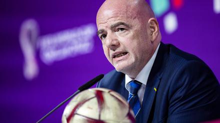 FIFA-Chef Gianni Infantino lässt die neue Club-WM in elf US-Städten austragen.