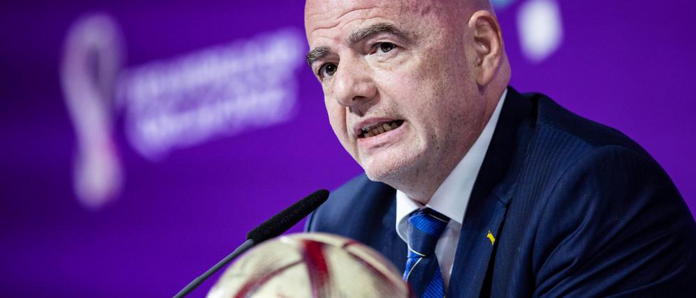 FIFA-Chef Gianni Infantino lässt die neue Club-WM in elf US-Städten austragen.