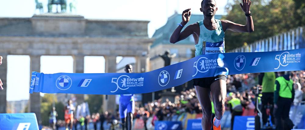 Milkesa Mengesha setzte sich im Schusssprint durch.