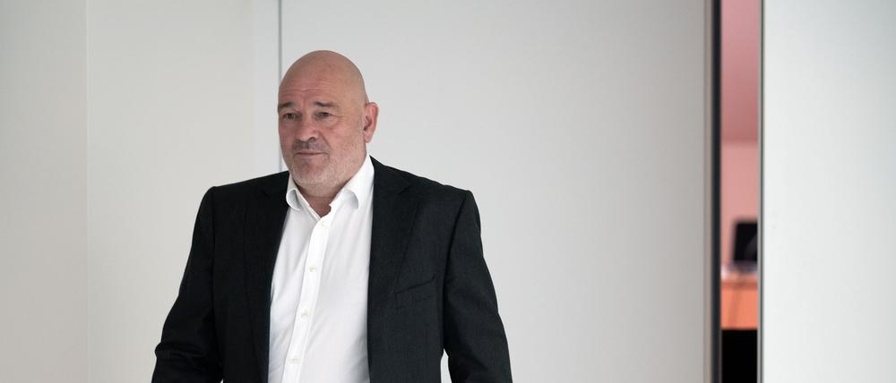 Will offen ins erste Gespräch mit der SPD gehen: Brandenburgs BSW-Landesvorsitzender Robert Crumbach (Archivbild).