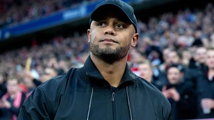 Bayern-Trainer Vincent Kompany würdigt Dikembe Mutombo mit emotionalen Worten.