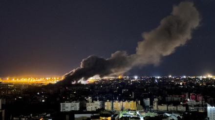 Unterstützt von Artillerie und Luftangriffen rückte Israel in der Nacht Dienstag in den Libanon vor.