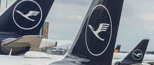 Die Lufthansa verlängert angesichts der angespannten Sicherheitslage ihren Flugstopp nach Israel und Iran (Archivbild).