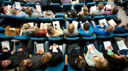 Lehramtsstudenten sind überwiegend weiblich. (Symbolbild)