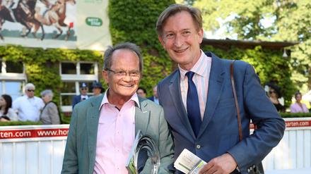 Lutz Mäder (l.) und Rennbahn-Eigner Gerhard Schöningh freuen sich auf den Renntag der Einheit.