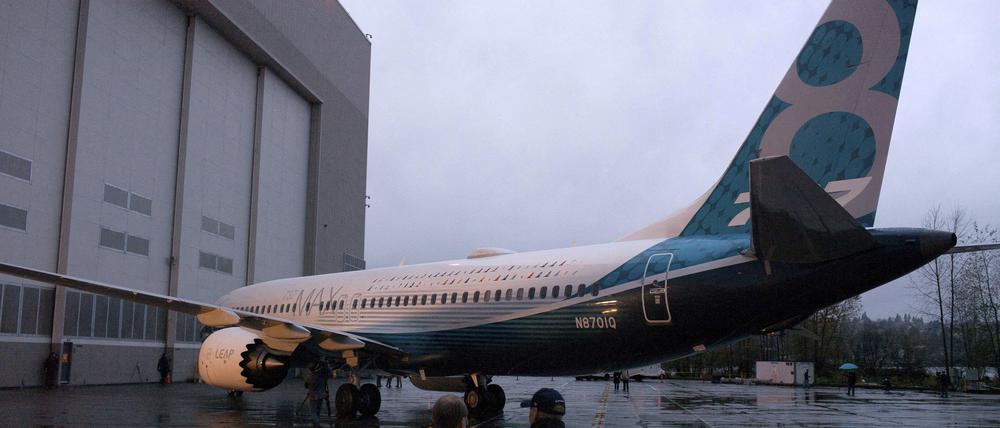 Boeing 737