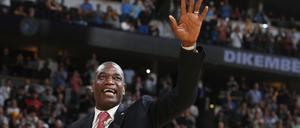 Der ehemalige Center der Denver Nuggets, Dikembe Mutombo.