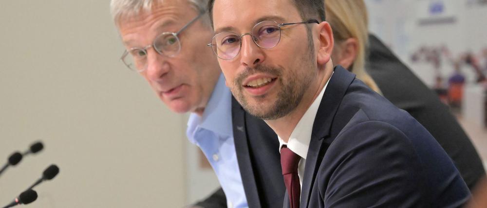 Die AfD-Abgeordneten im Landtag unternahmen den Versuch, mit der CDU, die bei der Landtagswahl starke Einbußen erlitt, zu reden. (Archivbild)