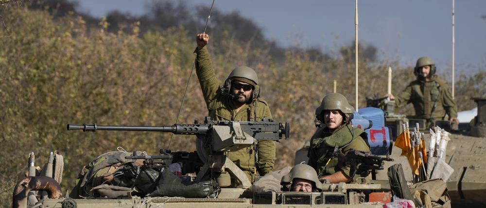 Israelische Soldaten an der Grenze zum Libanon