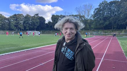 Gosto Babka von Gostomski, bis 2019 Betreiber des Pinguin Clubs und Mitgründer des Fußballvereins Polar Pinguin.