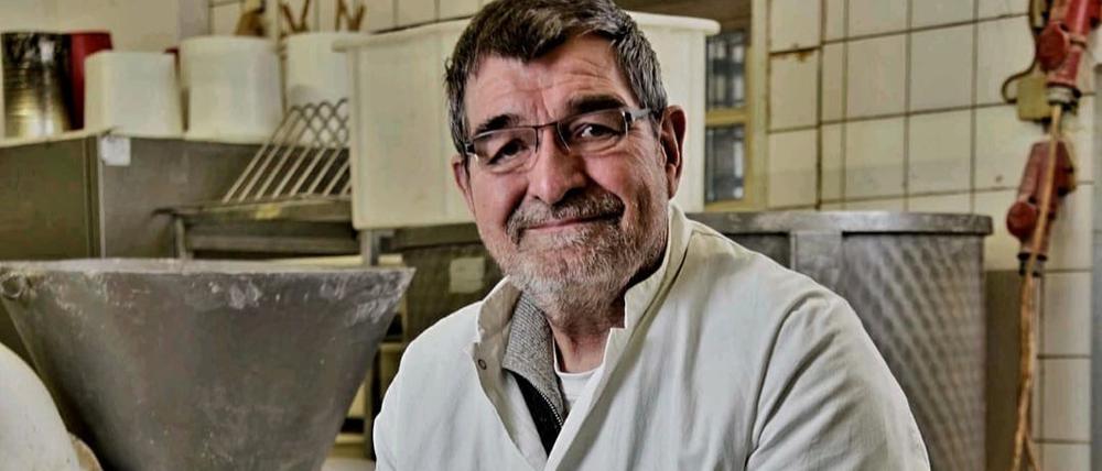 Bäckermeister und Inhaber Klaus Mälzer aus Steglitz-Zehlendorf in Berlin, der seinen Familienbetrieb nach 125 Jahren schließen musste, da er keinen Nachfolger fand.