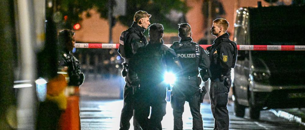 Nach einem Großeinsatz in Göppingen hat die Polizei nun eine Soko eingerichtet, die sich mit der Gewalttat vom Mittwoch befassen soll.