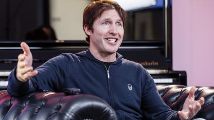 Um mehr Aufmerksamkeit zu bekommen, hat sich James Blunt einen Marketing-Gag ausgedacht, der gelinde gesagt nach hinten losgehen könnte.